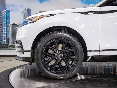 New 2026 Land Rover Range Rover Velar Dynamic SE image 7