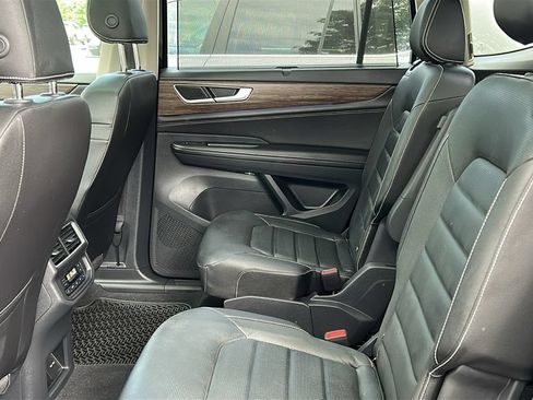 Used 2026 Volkswagen Atlas SEL AWD/4WD image 22