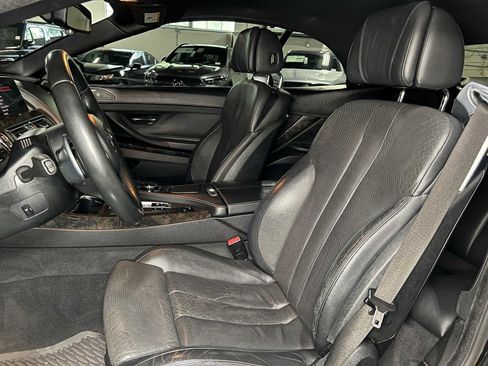 Used 2016 BMW 640i Convertible RWD image 19