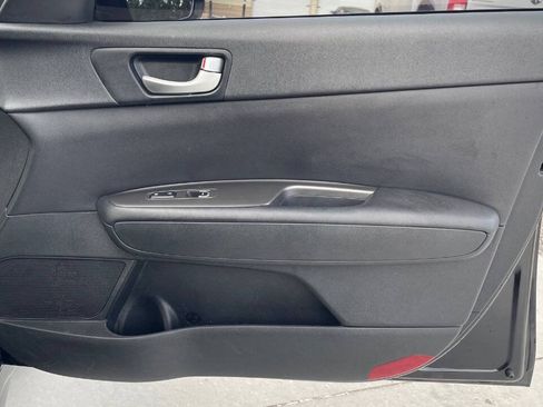 Used 2020 Kia Optima LX FWD image 15