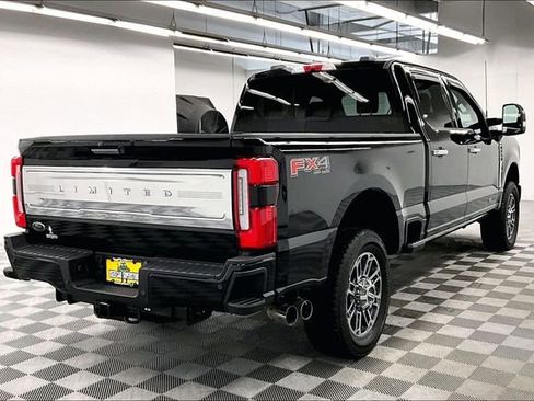 Used 2024 Ford F250 Limited w/ FX4 Off-Road Package image 11
