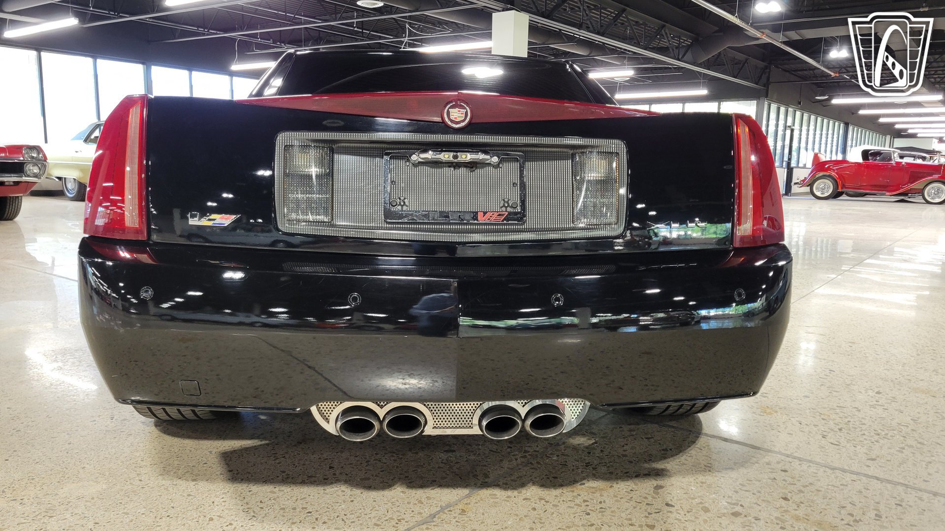 Used 2008 Cadillac XLR V RWD image 31