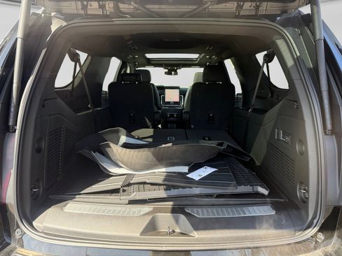 New 2026 GMC Yukon XL Denali w/ Sun & Power Step Package image 18