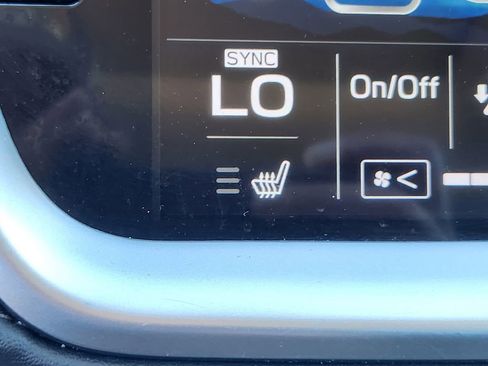 Used 2021 Subaru Outback Limited image 25