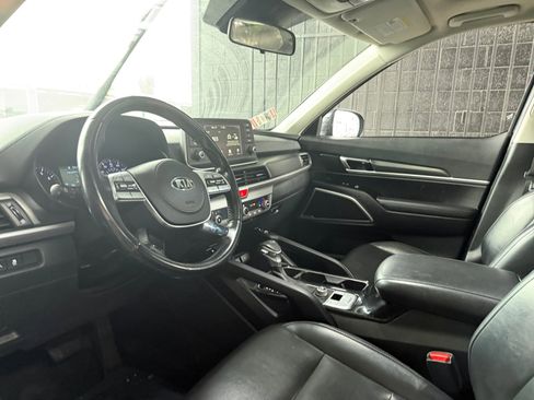 Used 2021 Kia Telluride S image 13