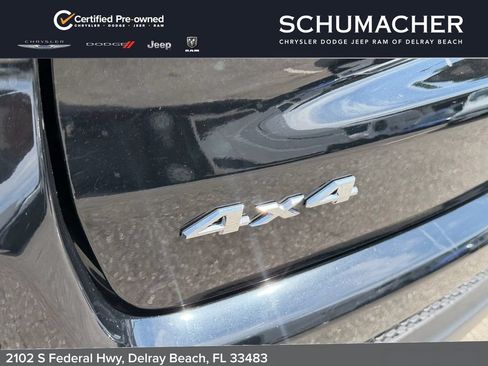 Used 2024 Jeep Compass Latitude AWD/4WD image 15