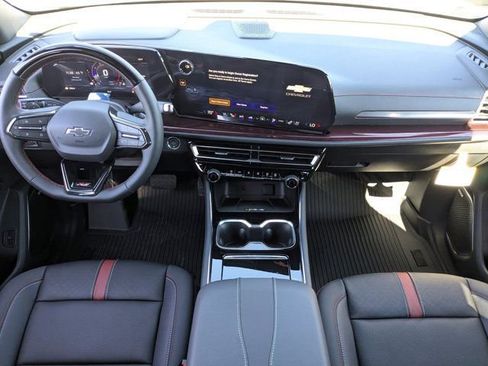 New 2026 Chevrolet Traverse RS w/ LPO, Floor Liner Package image 15