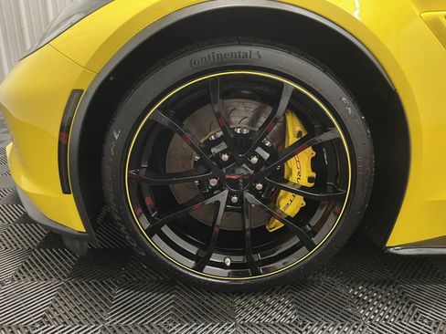 Used 2017 Chevrolet Corvette Grand Sport RWD image 14