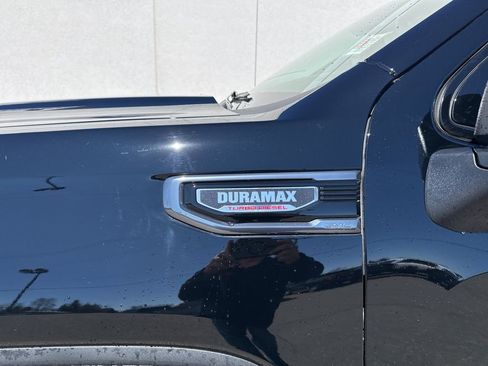 Used 2023 GMC Sierra 1500 AT4 w/ AT4 Preferred Package image 6