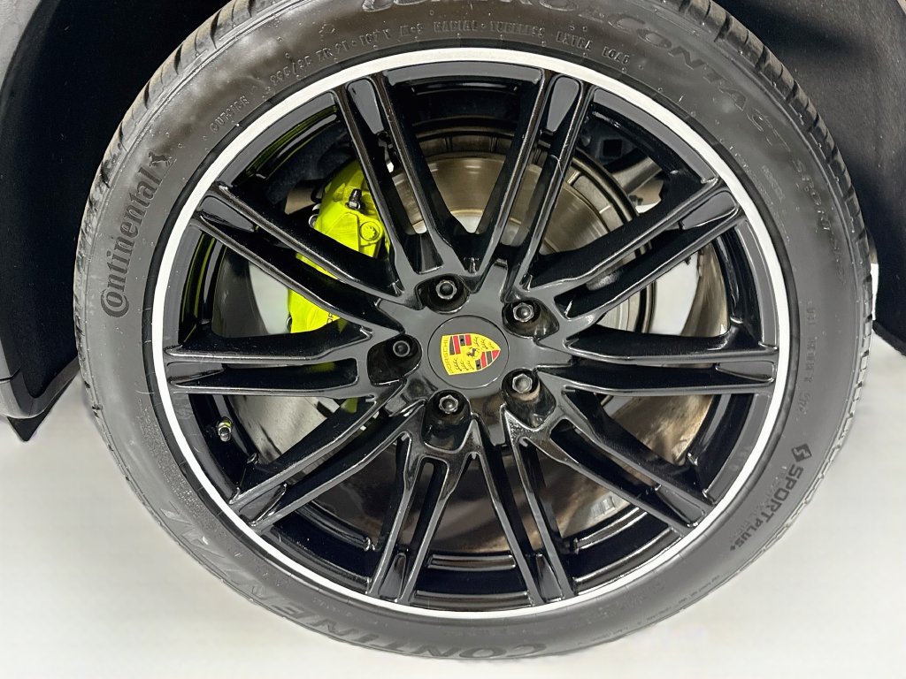 Used 2016 Porsche Cayenne S AWD/4WD image 31