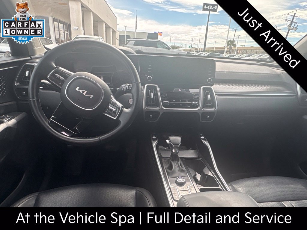 Used 2022 Kia Sorento S FWD image 5