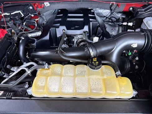 Used 2017 Ford F150 Lariat AWD/4WD image 35