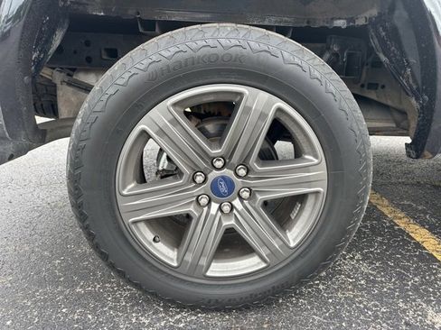 Used 2020 Ford F150 Lariat w/ Equipment Group 502A Luxury image 29