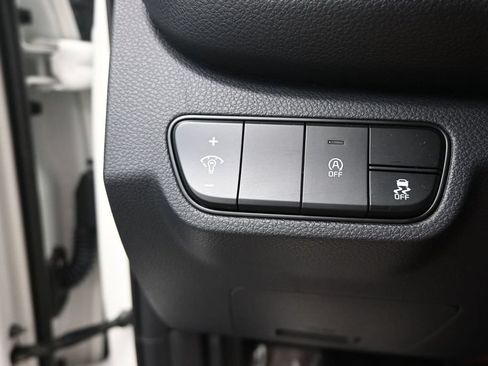 Certified 2026 Kia Seltos S AWD/4WD image 34