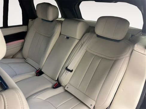 New 2026 Land Rover Range Rover Autobiography image 11
