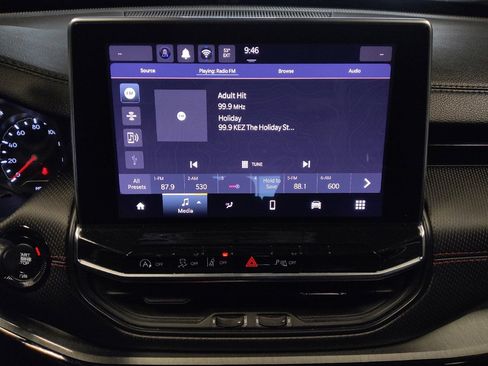 Used 2024 Jeep Compass Trailhawk image 25