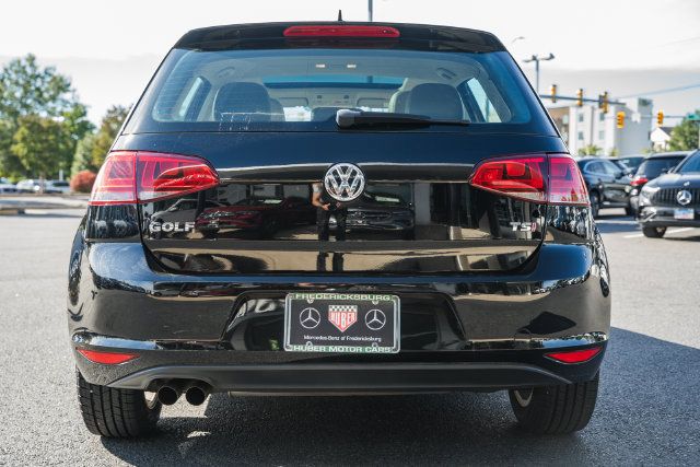 Used 2017 Volkswagen Golf 4-Door FWD image 6