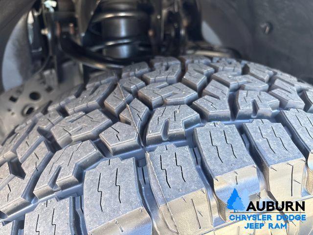 Used 2018 Ford F150 Raptor w/ Equipment Group 802A Luxury AWD/4WD image 24