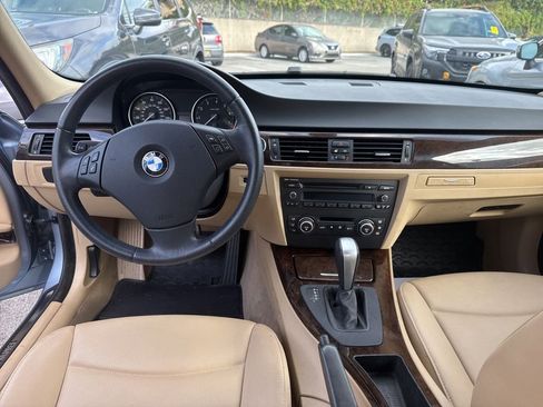 Used 2009 BMW 328i Sedan RWD image 5