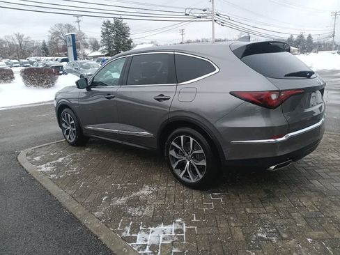 Used 2023 Acura MDX SH-AWD w/ Technology Package image 4