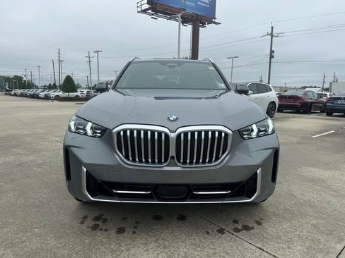 Certified 2026 BMW X5 xDrive40i w/ Executive Package AWD/4WD image 2