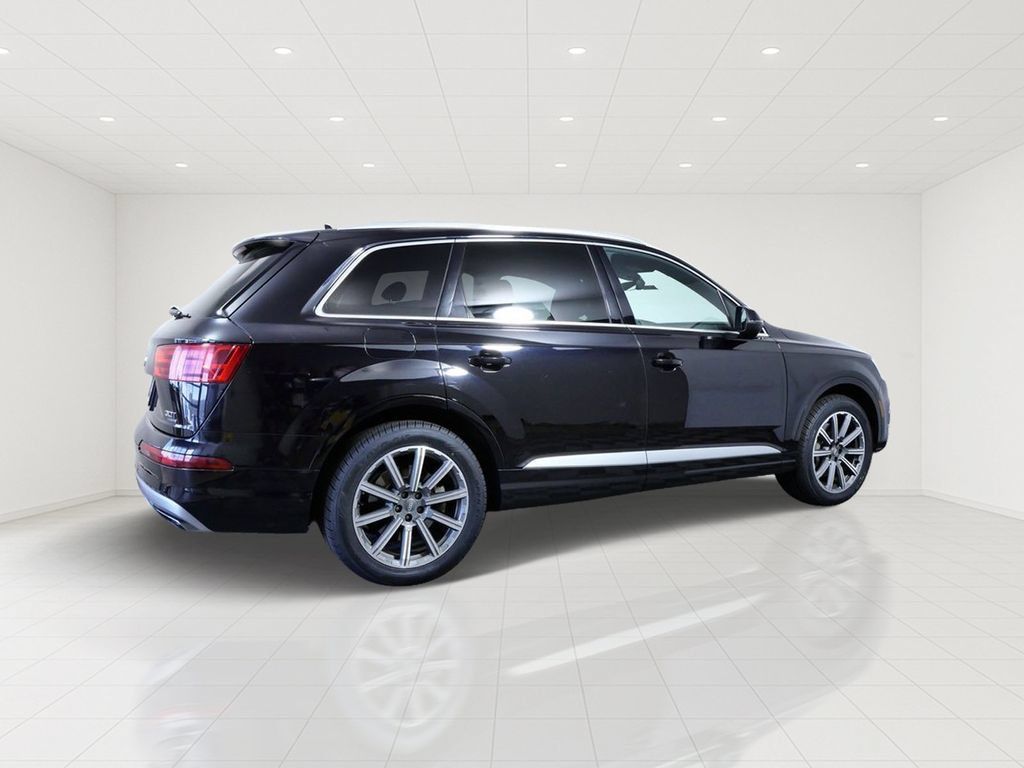 Used 2018 Audi Q7 3.0T Premium Plus w/ Premium Plus Package AWD/4WD image 6