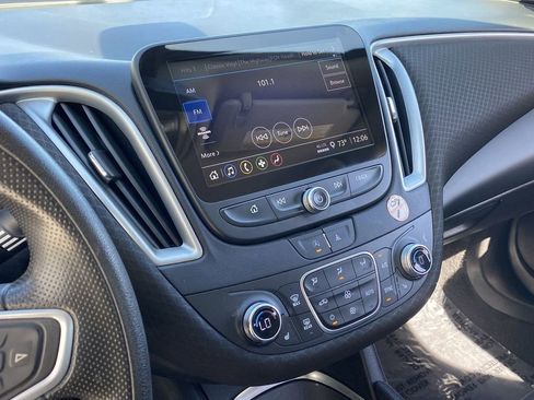 Used 2022 Chevrolet Malibu LT image 26