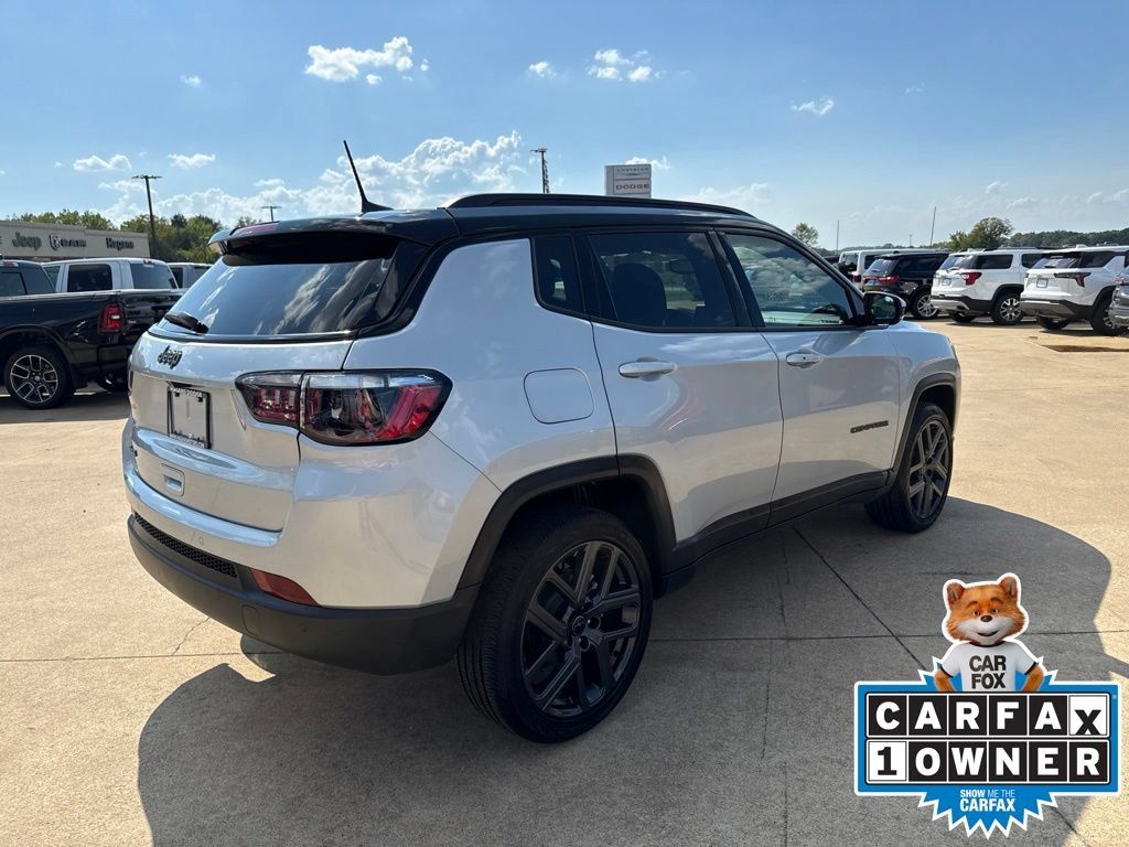 Certified 2026 Jeep Compass Limited AWD/4WD image 4
