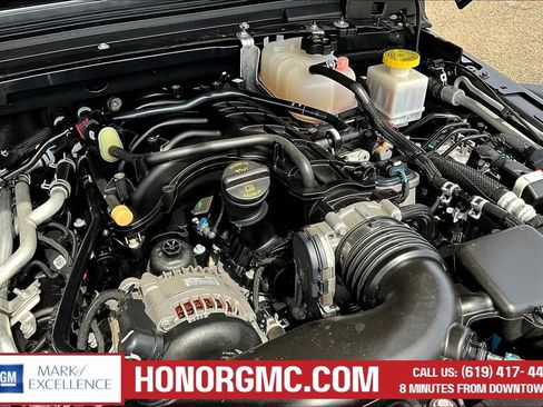 Used 2022 Jeep Gladiator Mojave w/ Trailer Tow Package AWD/4WD image 31