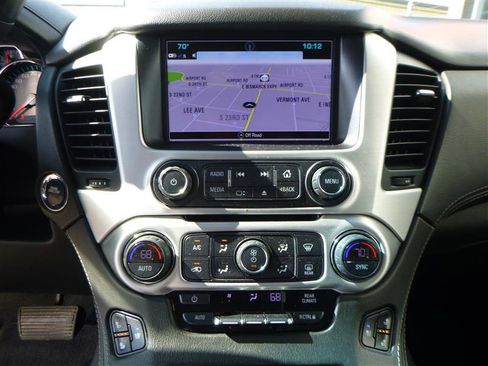 Used 2019 GMC Yukon XL SLT w/ Open Road Package image 15