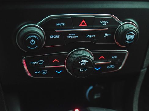 Used 2017 Dodge Charger R/T Scat Pack w/ Driver Confidence Group image 24