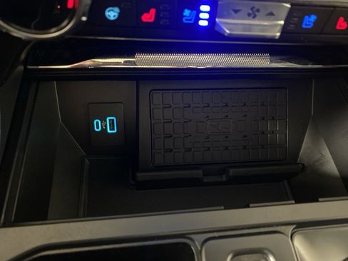 Used 2024 Ford F150 Raptor image 28