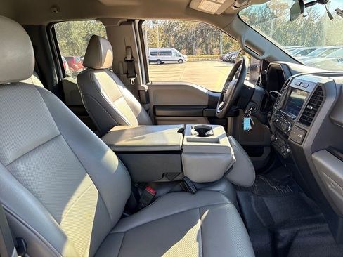 Used 2022 Ford F250 XL w/ Power Equipment Group image 27