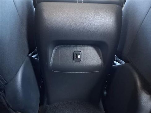 Used 2024 Nissan Sentra SV image 24