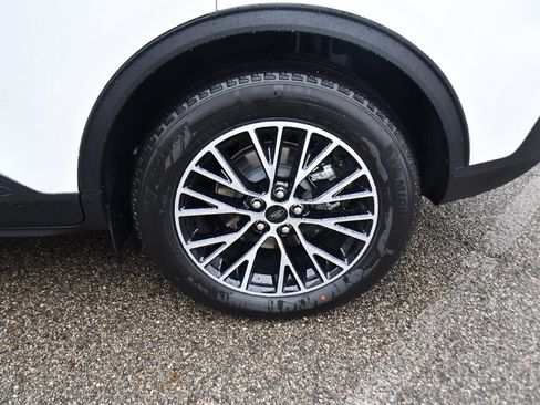 New 2026 Ford Escape Base w/ PHEV Premium Package image 22