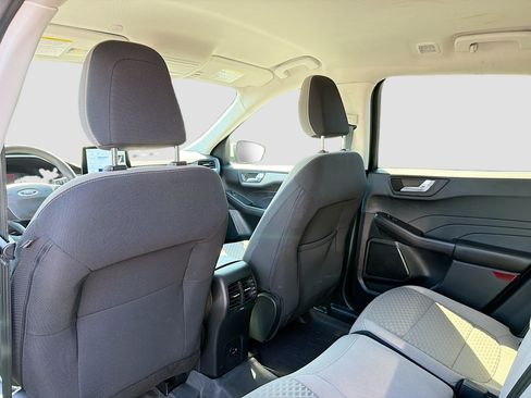 Used 2021 Ford Escape SE FWD image 6