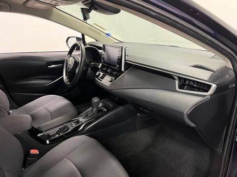 Used 2021 Toyota Corolla LE FWD image 11