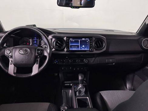 Certified 2020 Toyota Tacoma TRD Off-Road w/ Technology Package image 14