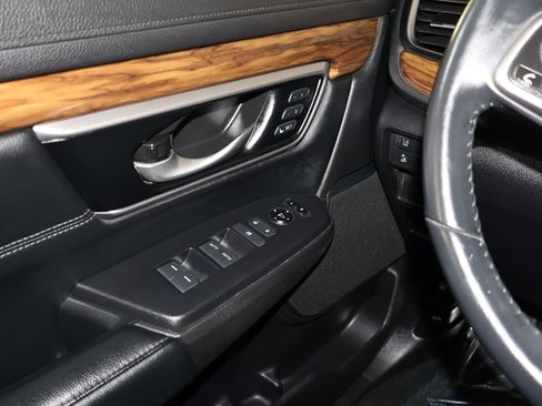 Used 2021 Honda CR-V Touring image 32