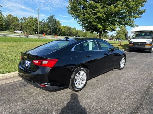Used 2024 Chevrolet Malibu LT FWD image 7