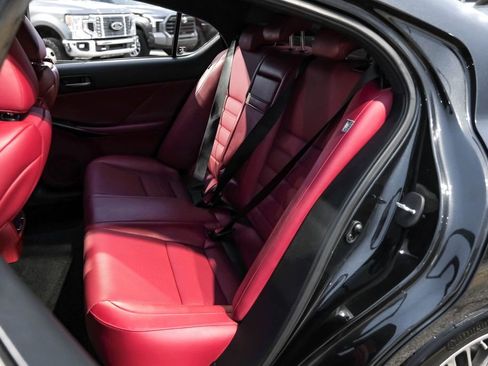 Used 2022 Lexus IS 500 image 43