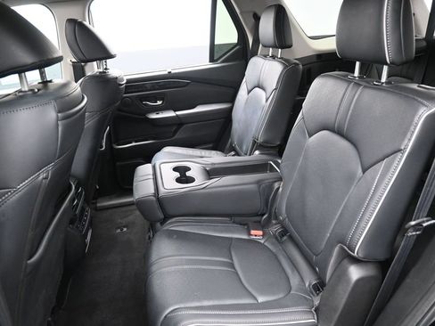 Used 2023 Honda Pilot Elite image 27