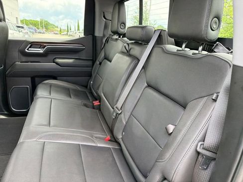 Used 2023 GMC Sierra 1500 SLT w/ SLT Premium Package AWD/4WD image 21