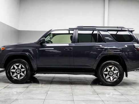 Used 2024 Toyota 4Runner TRD Off-Road AWD/4WD image 10