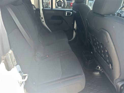 Used 2023 Jeep Gladiator Mojave w/ Trailer Tow Package image 15