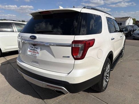 Used 2017 Ford Explorer Platinum AWD/4WD image 6