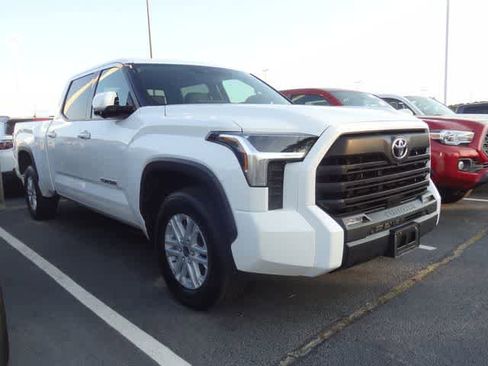Used 2023 Toyota Tundra SR5 w/ SR5 Premium Package AWD/4WD image 3