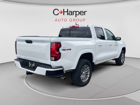 Used 2026 Chevrolet Colorado LT w/ Advanced Trailering Package AWD/4WD image 3