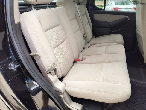 Used 2008 Ford Explorer Sport Trac XLT image 24