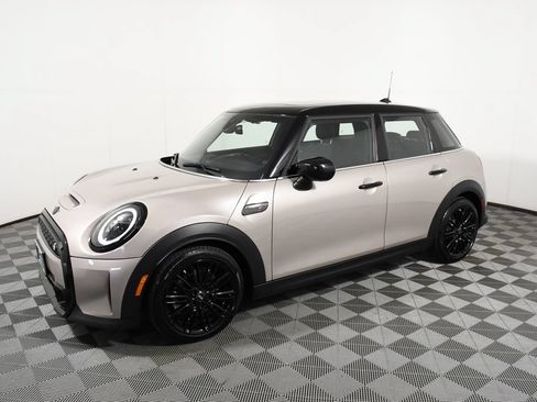 Used 2022 MINI Cooper S w/ Premium Package FWD image 2